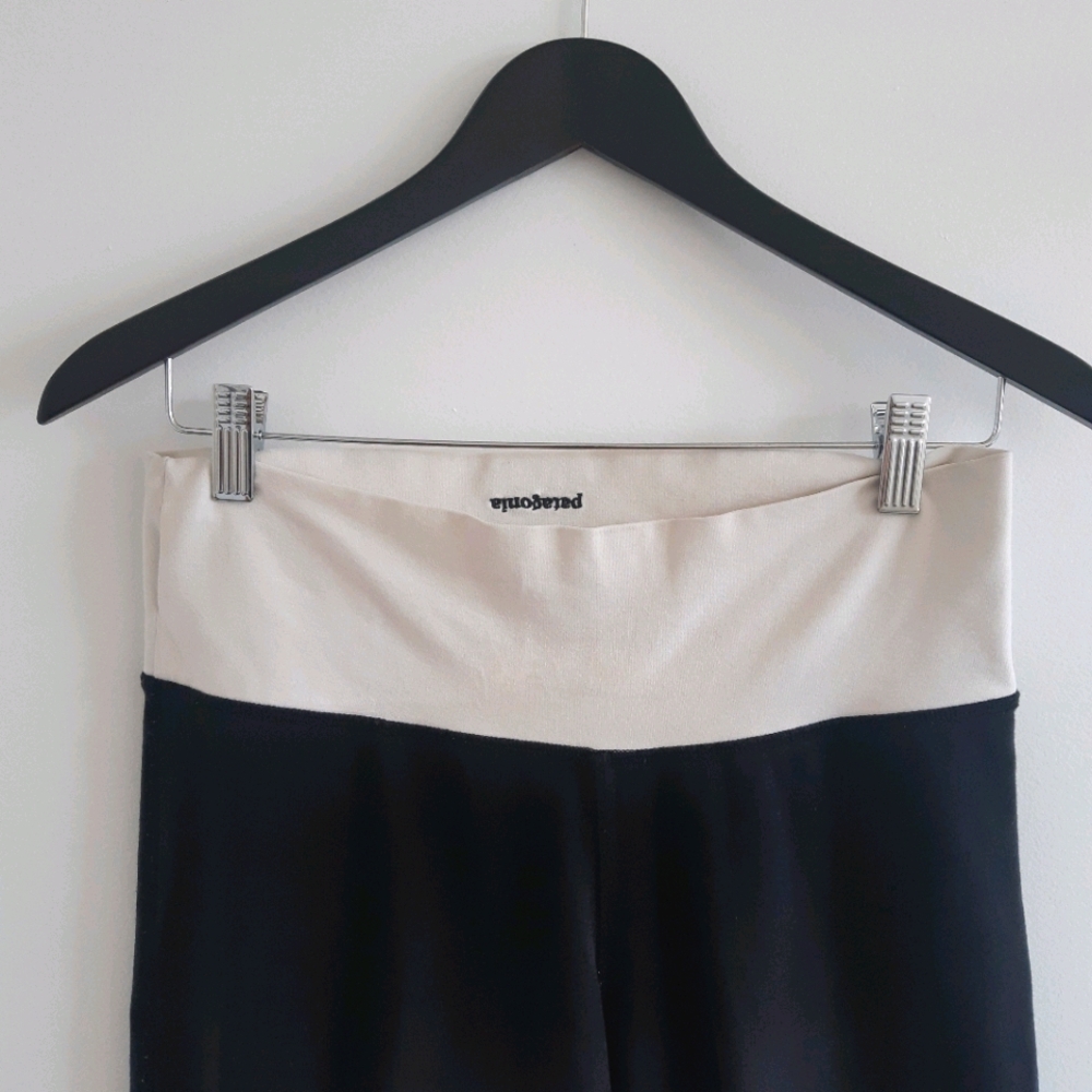 PATAGONIA Cropped Wide Leg Cinched Leggings - Picture 2 of 8
